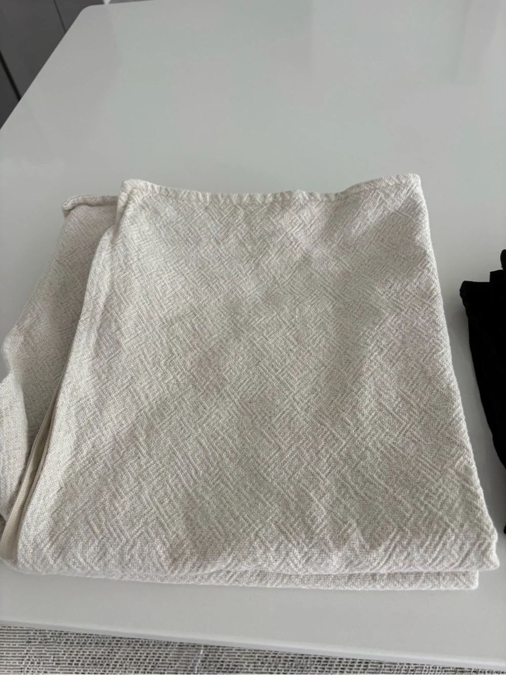 IKEA 26x26